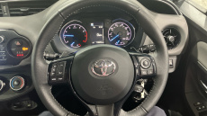 Toyota Yaris 1.5 VVT-i Icon Tech 5dr CVT Petrol Hatchback